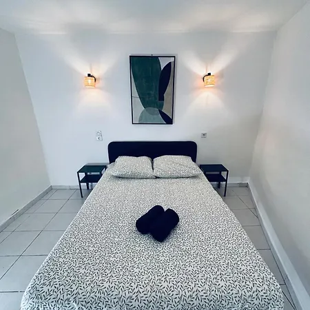 Meneau 2- Center-wifi- Connected Tv Apartment *