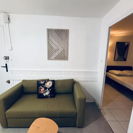 아파트 Meneau 2- Center-wifi- Connected Tv 베지에